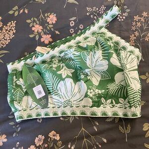 Farm Rio Top Size L NWT